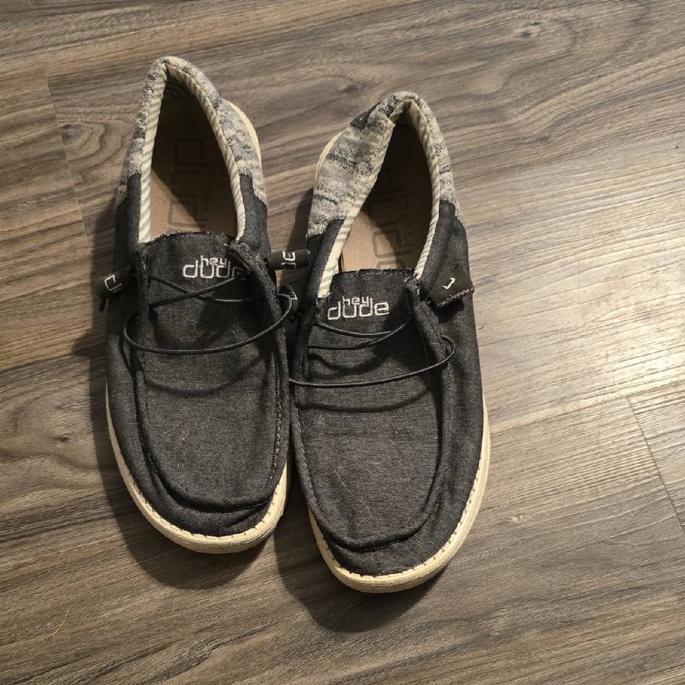 Hey Dude Men's Black and Cream Loafers